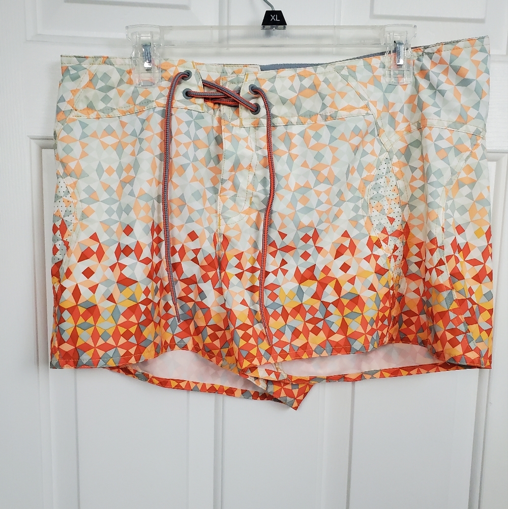 Columbia Workout Shorts Tie Closure Size 14